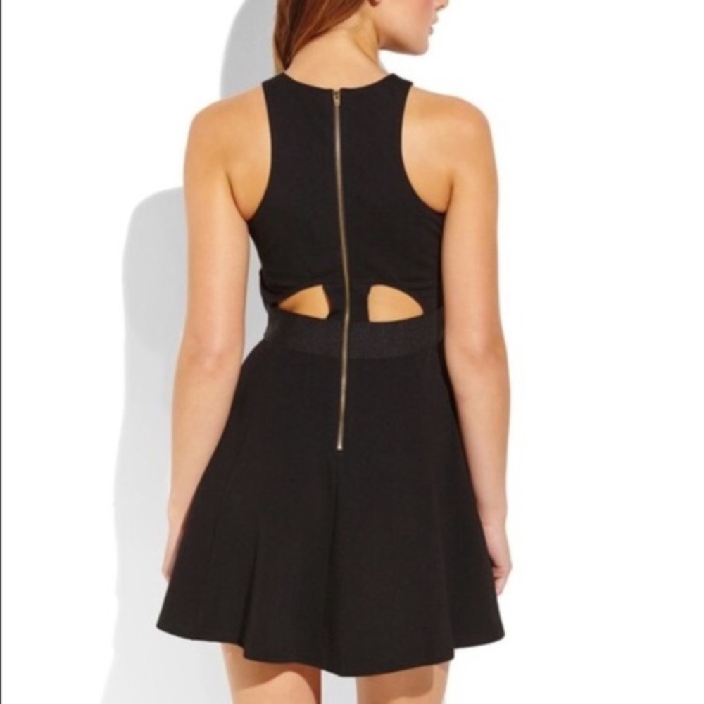 NWOT Olivaceous Dress - Picture 2 of 5